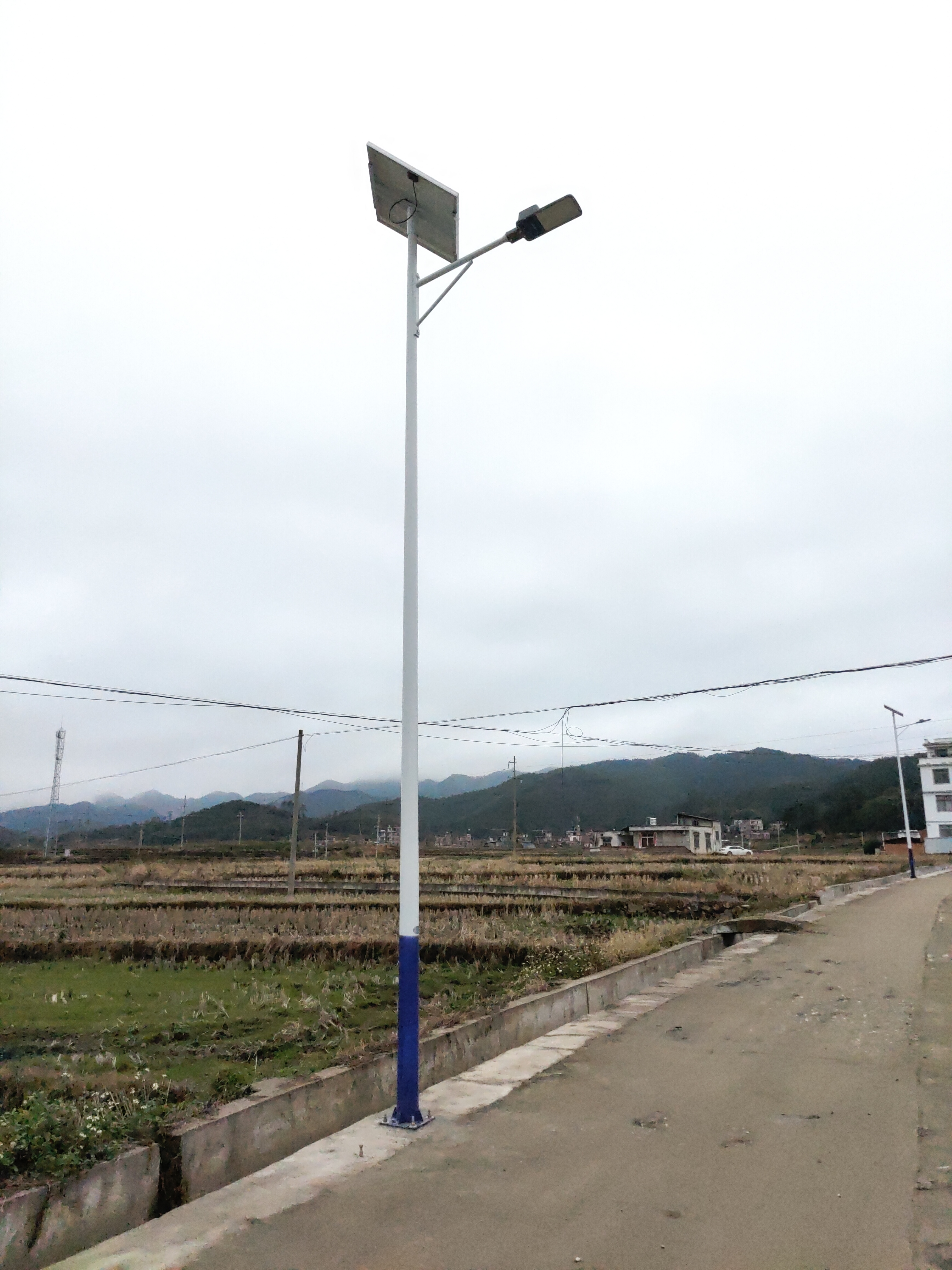 户外太阳能路灯